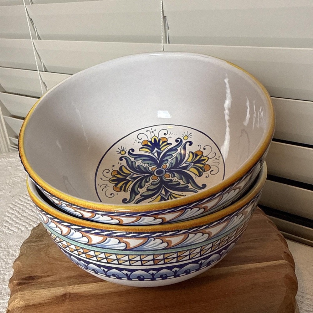 Williams Sonoma Bowls Set of 2 Hand Painted Made in  ITALY 6.5"W X 3"H Vintage